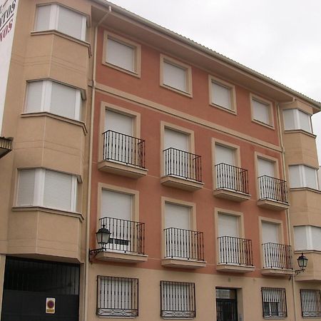 Apartahotel Los Hermanos Оканья Экстерьер фото