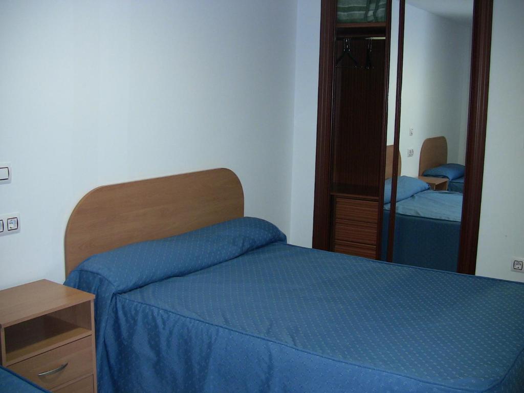 Apartahotel Los Hermanos Оканья Номер фото