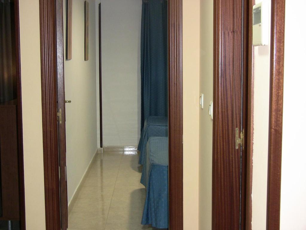Apartahotel Los Hermanos Оканья Экстерьер фото