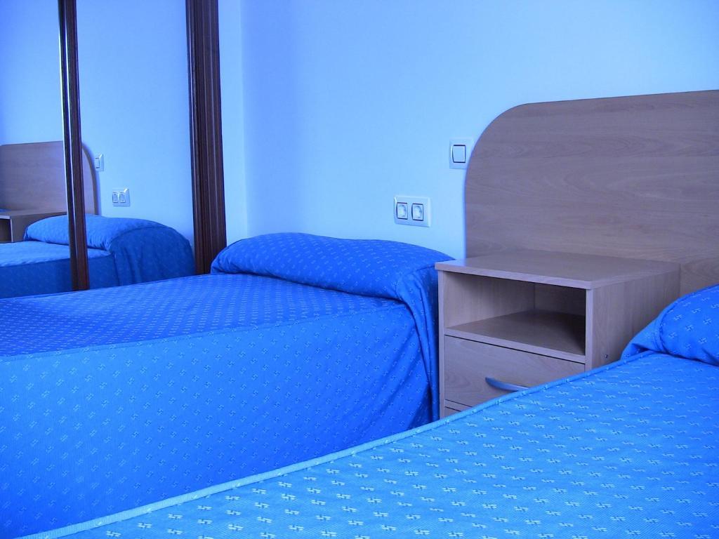 Apartahotel Los Hermanos Оканья Номер фото